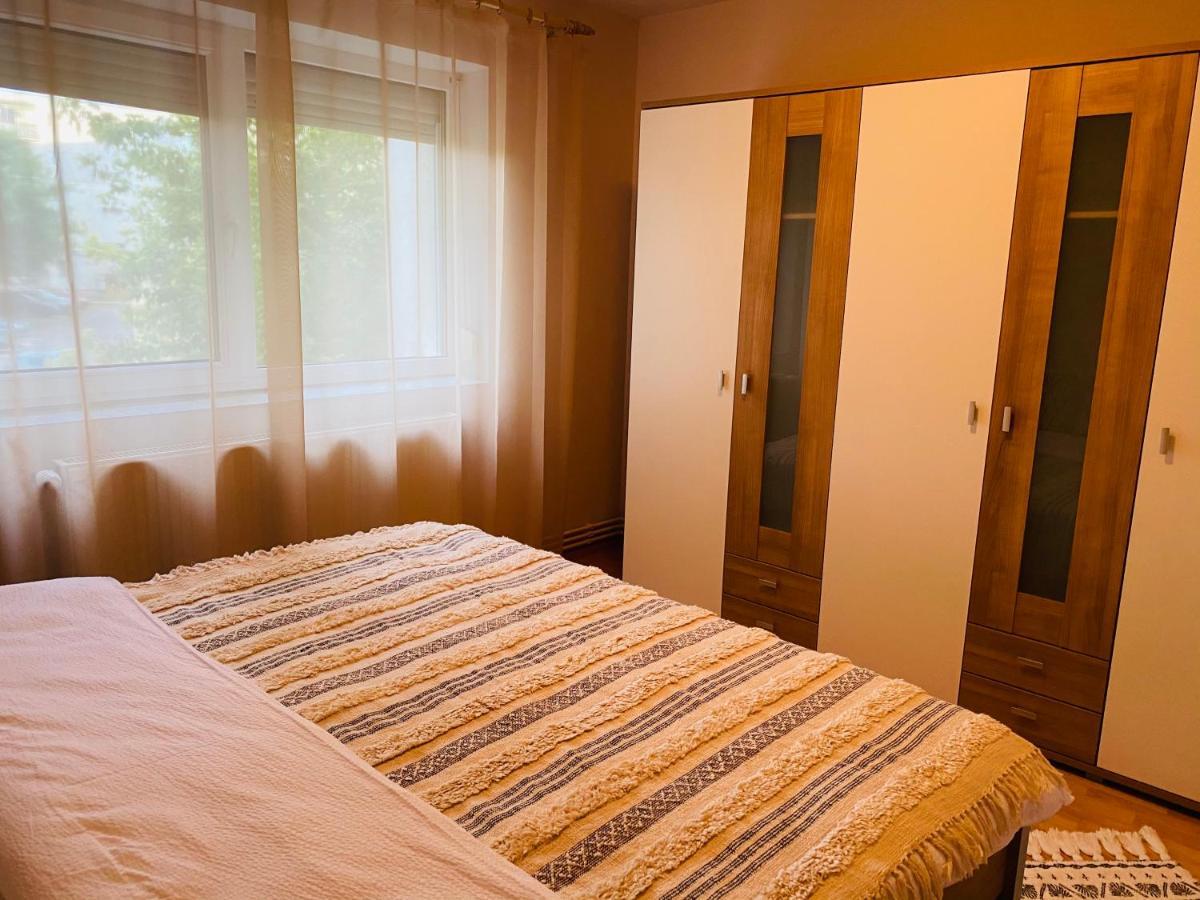 Sellada Apartament - Free Private Parking,Ac,Wi-Fi Carei Exterior photo